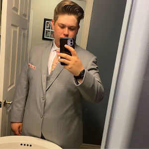 Meet your Posher, Chase